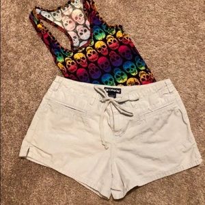 ☀️Old College Inn Low Waisted Shorts☀️